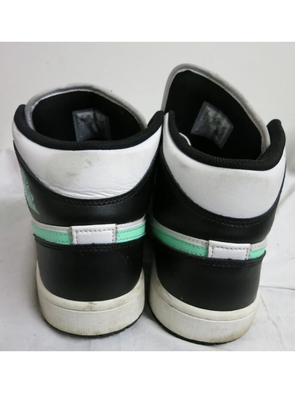 Nike Air Jordan 1 Mid Green Glow White Black Shoes Men's Size 9 (DQ8426-103)